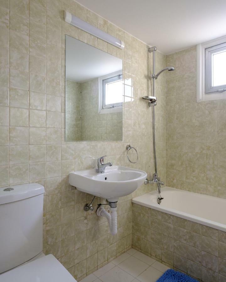 Spacious 2Bdr @ Mackenzie Larnaca Dış mekan fotoğraf